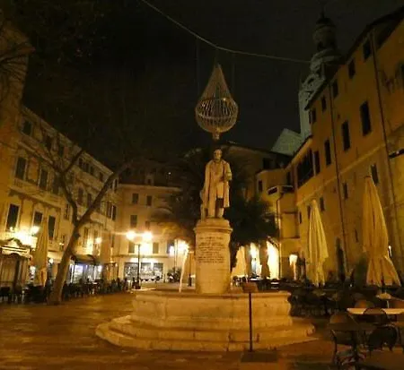 Garibaldi Il Chioschetto アパート *